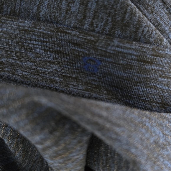 Lululemon Run Swiftly Long Sleeve Tach Tee Blue Black Size 8 - Picture 4 of 5